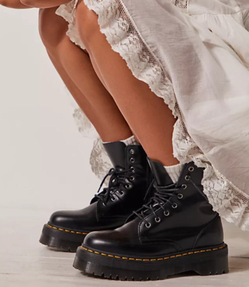 Dr. Martens Jadon Leather Platform Boots Women's Sz. 9 (Men's 8)